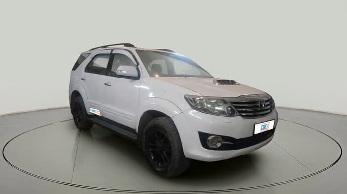 2016 Toyota Fortuner 3.0 4X4 AT, Diesel, Automatic, 2,64,310 km, exterior