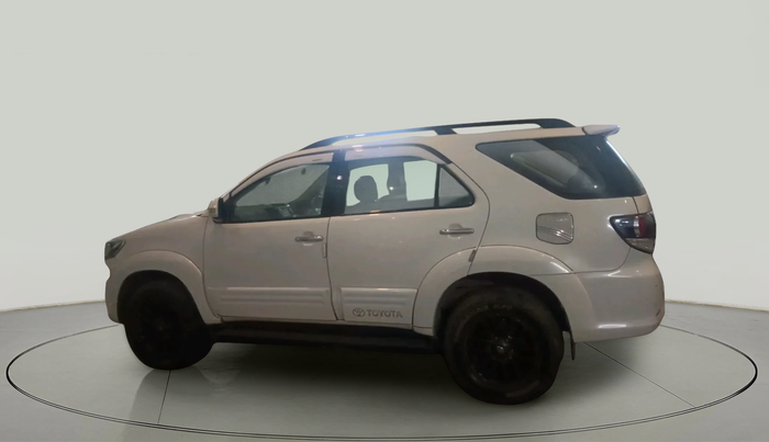 2016 Toyota Fortuner 3.0 4X4 AT, Diesel, Automatic, 2,64,310 km, exterior