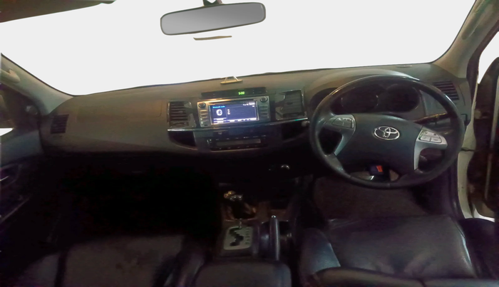 2016 Toyota Fortuner 3.0 4X4 AT, Diesel, Automatic, 2,64,310 km, interior