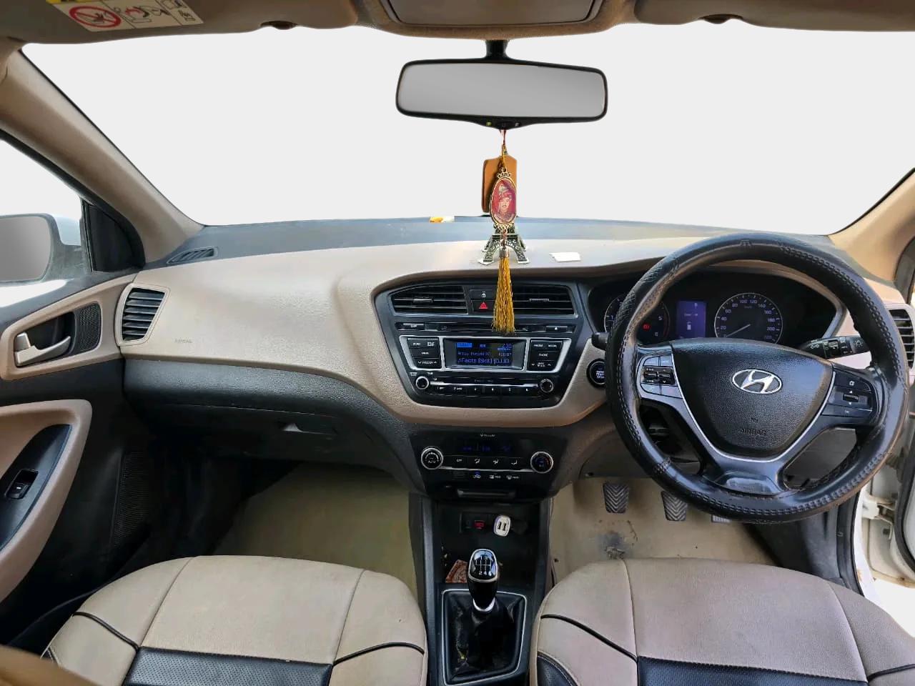 2015 Hyundai Elite i20 ASTA 1.4 CRDI, Diesel, Manual, 98,162 km, interior