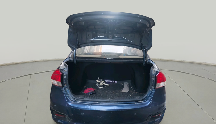 2017 Maruti Ciaz ALPHA DIESEL 1.3, Diesel, Manual, 1,32,644 km, exterior