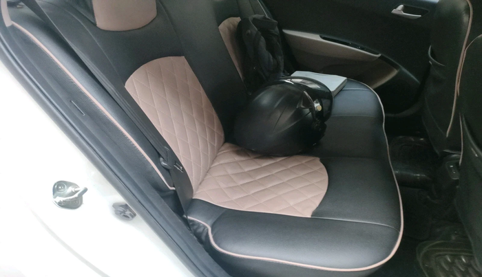 2014 Hyundai Grand i10 SPORTZ 1.2 KAPPA VTVT, Petrol, Manual, 76,947 km, interior