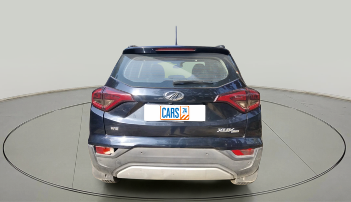 2021 Mahindra XUV300 W8 1.2 PETROL, Petrol, Manual, 77,446 km, exterior