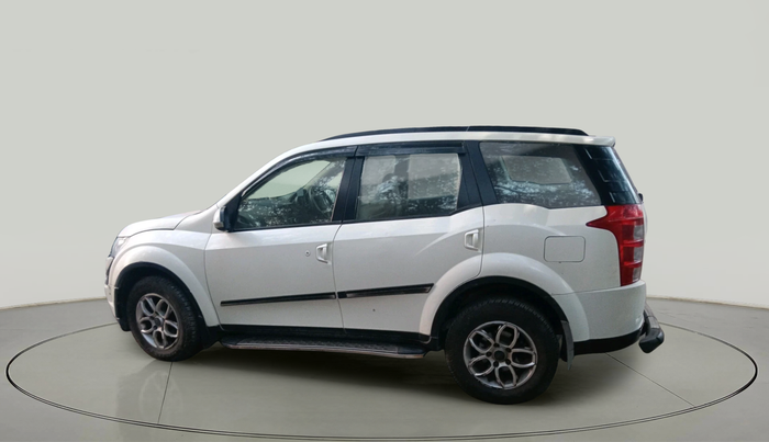 2016 Mahindra XUV500 W6 1.99, Diesel, Manual, 60,370 km, exterior