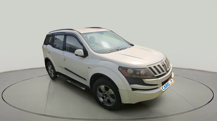 2012 Mahindra XUV500 W8, Diesel, Manual, 3,47,105 km, exterior