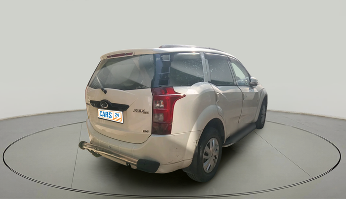 2017 Mahindra XUV500 W4 1.99, Diesel, Manual, 63,778 km, exterior