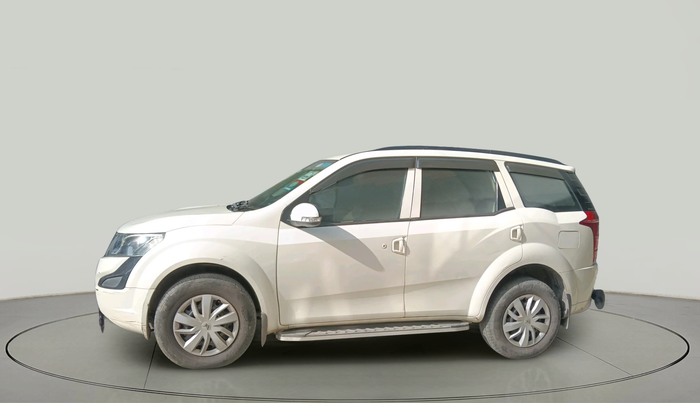 2017 Mahindra XUV500 W4 1.99, Diesel, Manual, 63,778 km, exterior