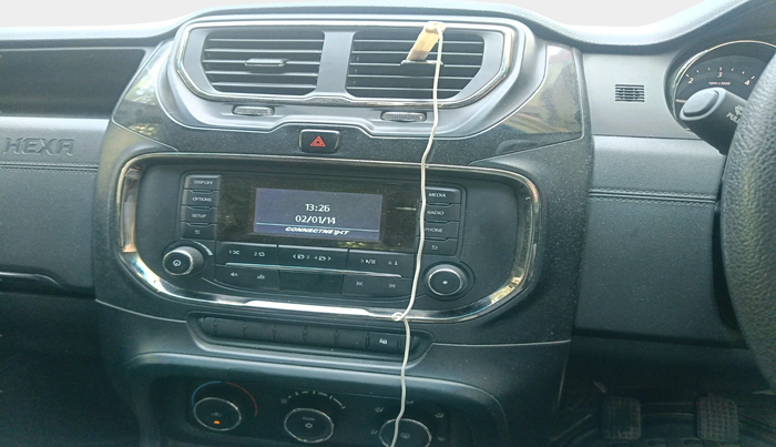 2018 Tata Hexa XE 4X2 7 STR, Diesel, Manual, 69,232 km, interior