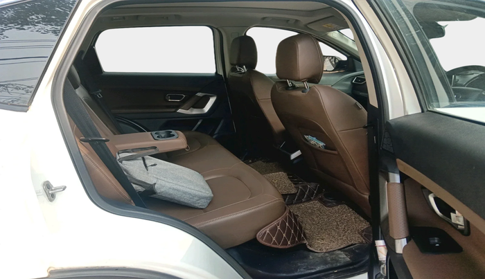 2021 Tata Harrier XZA PLUS 2.0L, Diesel, Automatic, 31,880 km, interior