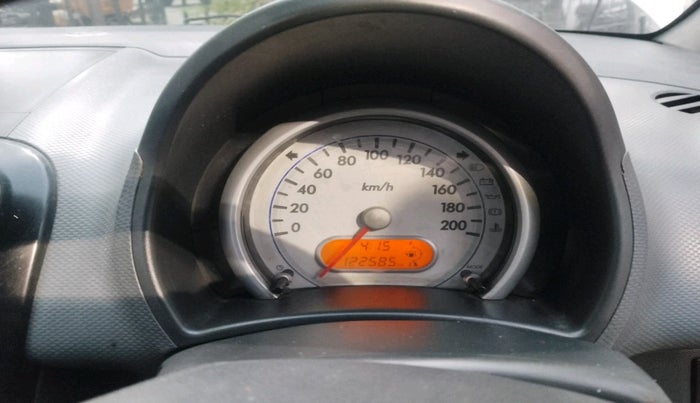 2011 Maruti Ritz LXI, Petrol, Manual, 1,22,585 km, interior