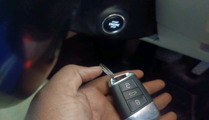 2016 Skoda Superb L&K 1.8 TSI AT, Petrol, Automatic, 1,47,655 km, interior