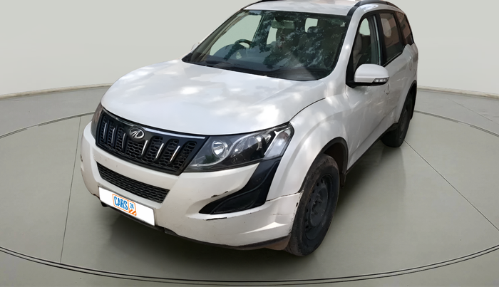 2017 Mahindra XUV500 W6 1.99, Diesel, Manual, 1,52,207 km, exterior