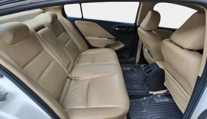 2016 Honda City 1.5L I-VTEC VX, Petrol, Manual, 1,27,811 km, interior