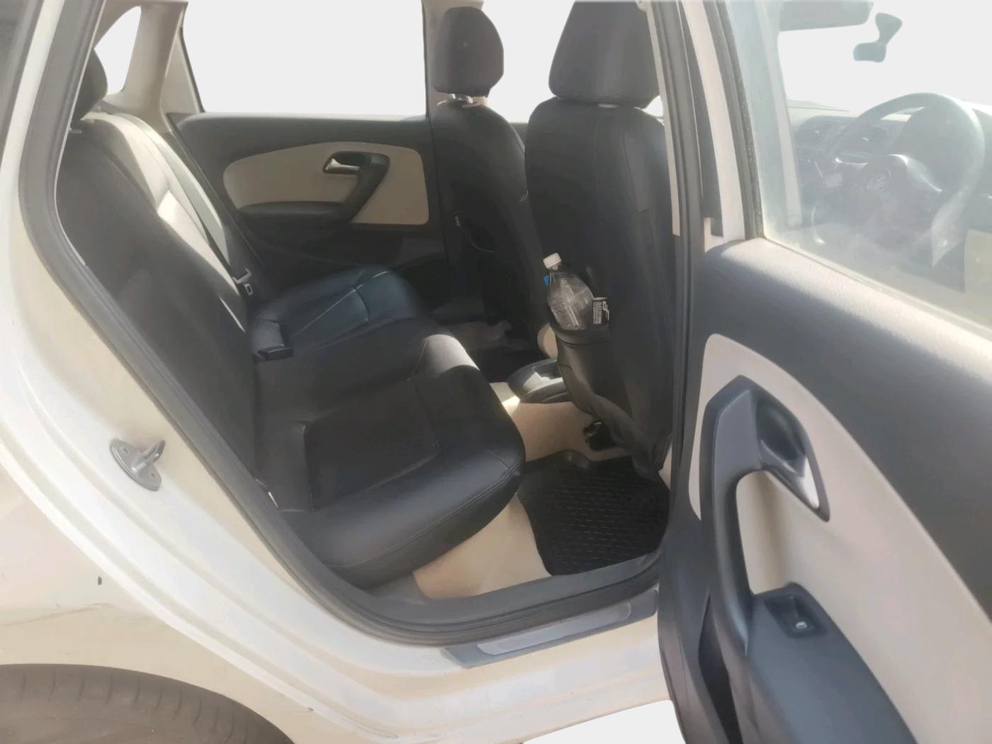 2011 Volkswagen Polo COMFORTLINE 1.2L PETROL, Petrol, Manual, 59,593 km, interior