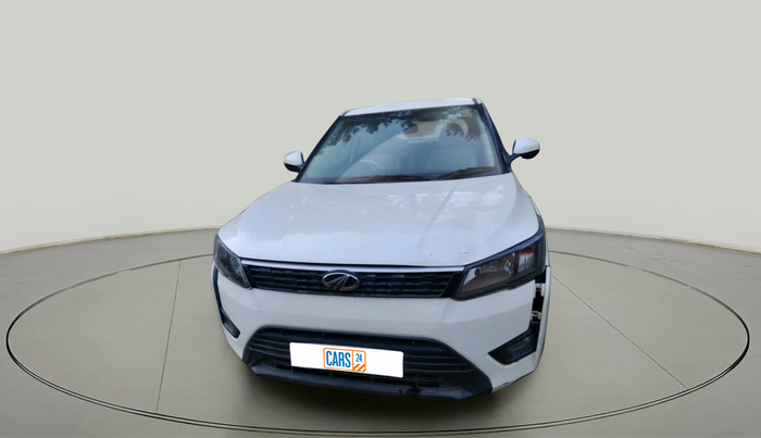 2020 Mahindra XUV300 W4 1.5 DIESEL, Diesel, Manual, 39,675 km, exterior