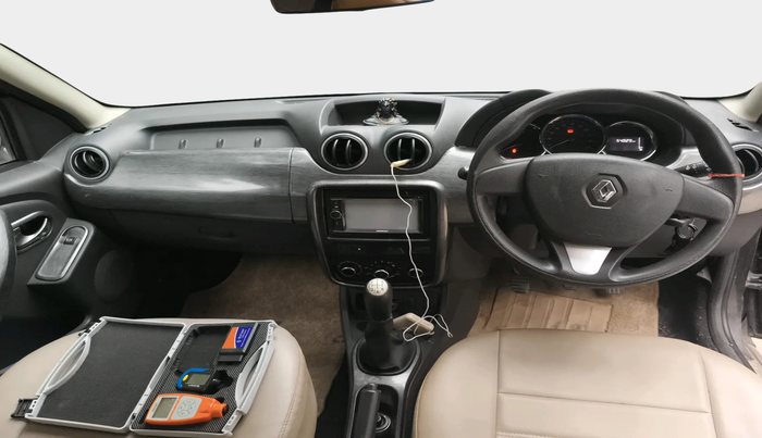 2015 Renault Duster RXL PETROL, Petrol, Manual, 54,029 km, interior