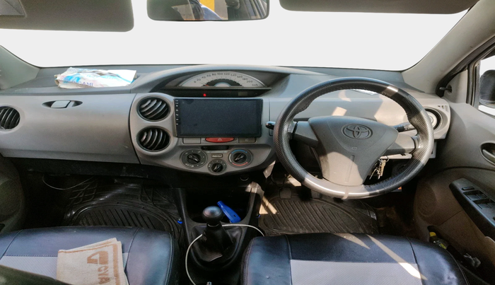 2011 Toyota Etios G, Petrol, Manual, 1,22,852 km, interior