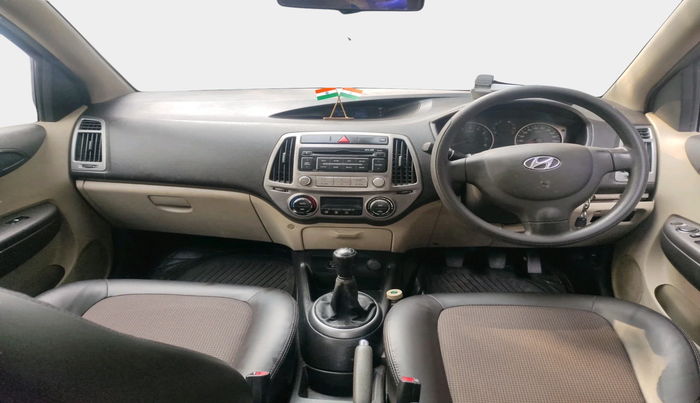 2013 Hyundai i20 MAGNA (O) 1.2, Petrol, Manual, 93,886 km, interior