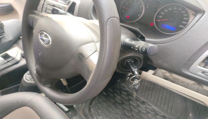 2013 Hyundai i20 MAGNA (O) 1.2, Petrol, Manual, 93,886 km, interior