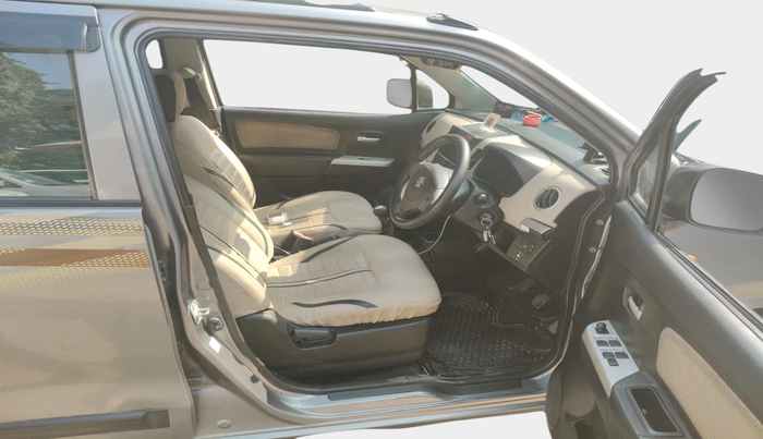 2015 Maruti Wagon R 1.0 LXI CNG, Petrol, Manual, 1,08,295 km, interior