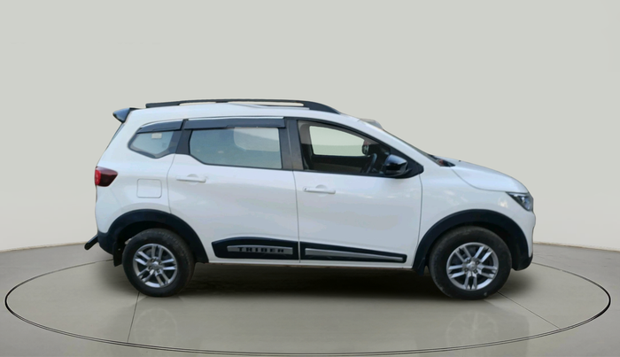 2024 Renault TRIBER RXT, Petrol, Manual, 9,204 km, exterior