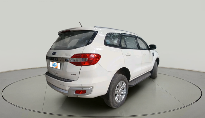 2016 Ford Endeavour TREND 2.2 4X2 AT, Diesel, Automatic, 1,00,587 km, exterior