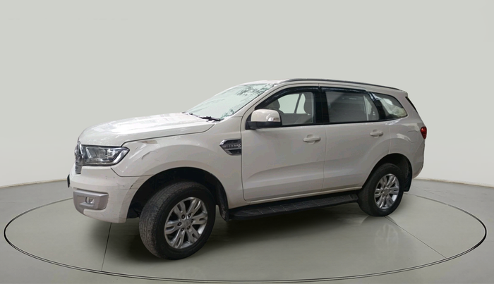 2016 Ford Endeavour TREND 2.2 4X2 AT, Diesel, Automatic, 1,00,587 km, exterior