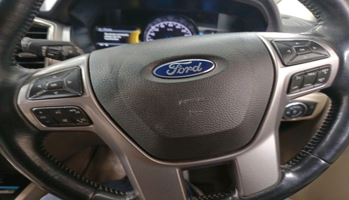 2016 Ford Endeavour TREND 2.2 4X2 AT, Diesel, Automatic, 1,00,587 km, interior