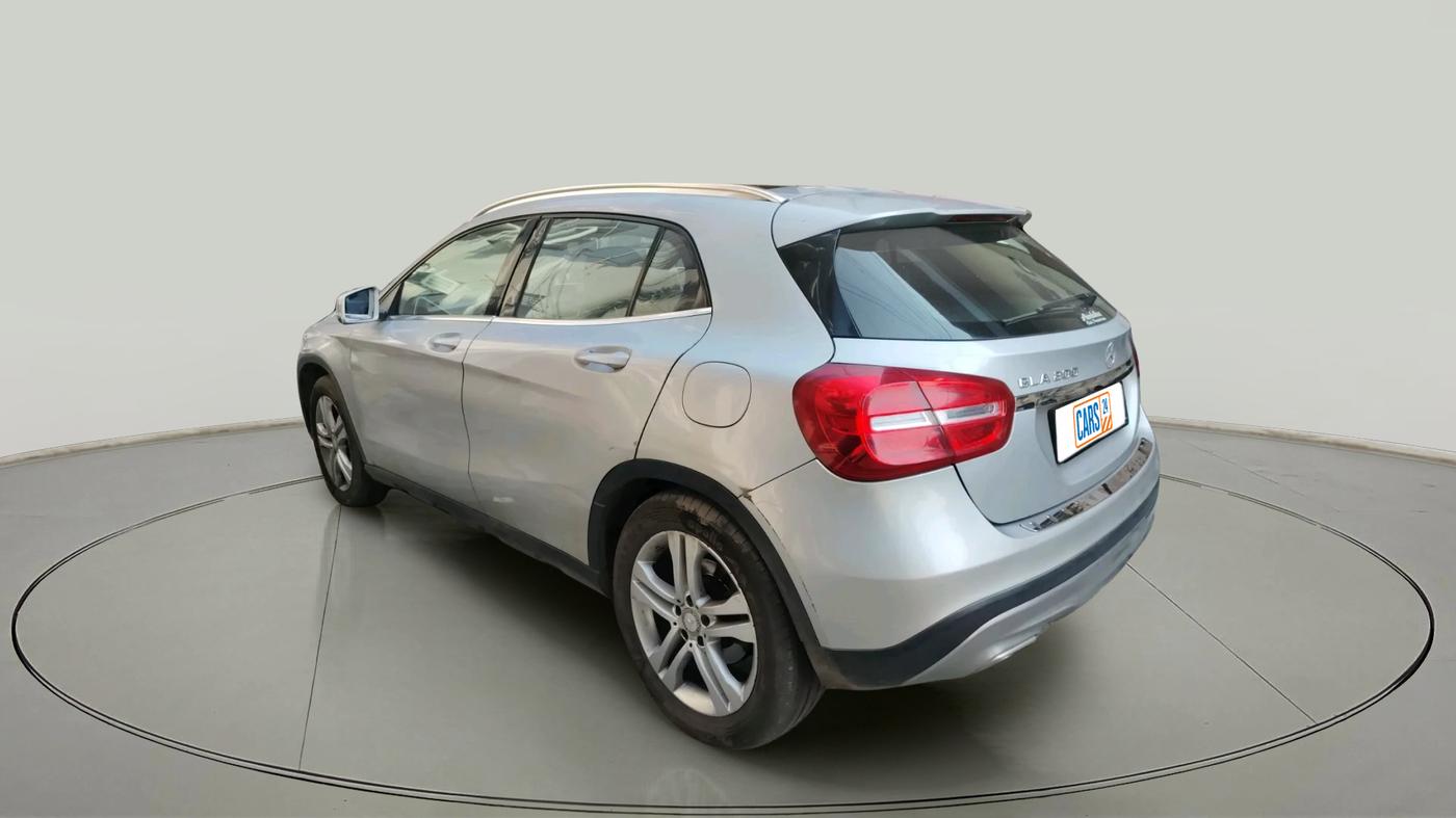 2015 Mercedes Benz GLA Class 200 STYLE , Petrol, Automatic, 1,07,783 km, exterior
