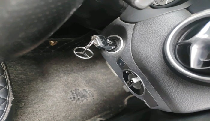 2015 Mercedes Benz GLA Class 200 STYLE , Petrol, Automatic, 1,07,783 km, interior