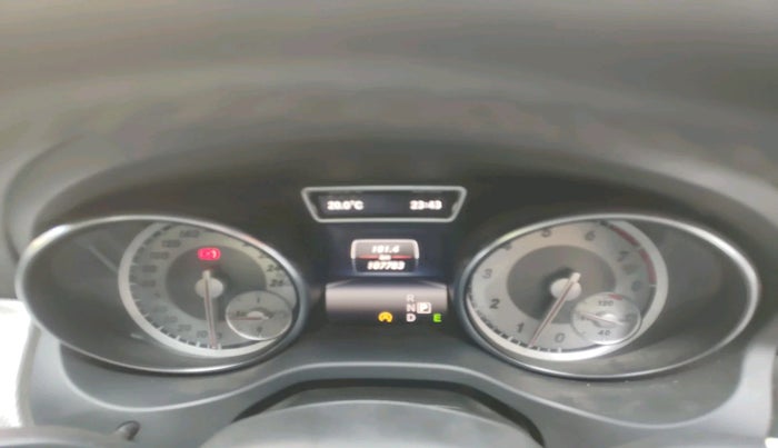 2015 Mercedes Benz GLA Class 200 STYLE , Petrol, Automatic, 1,07,783 km, interior