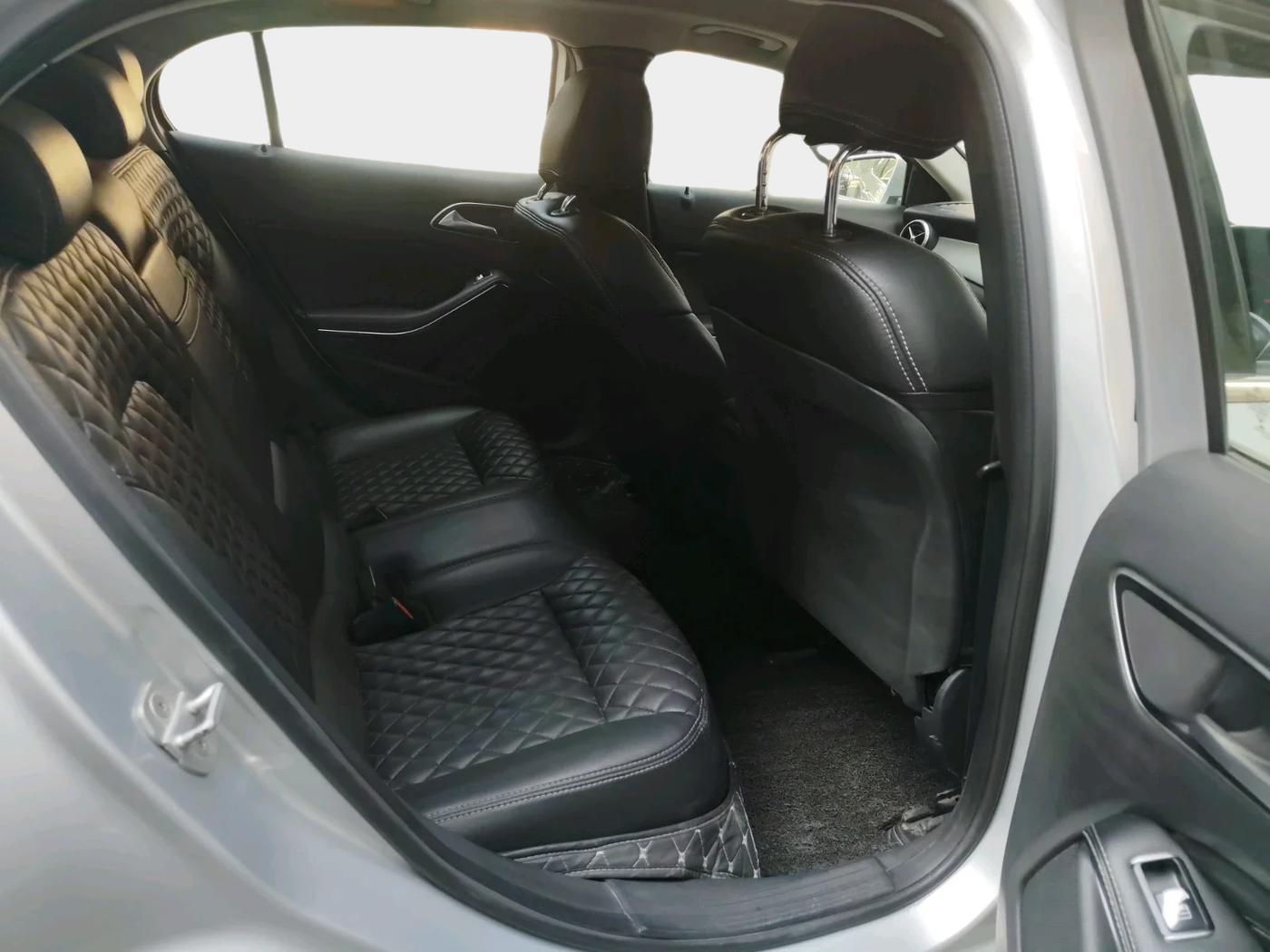 2015 Mercedes Benz GLA Class 200 STYLE , Petrol, Automatic, 1,07,783 km, interior