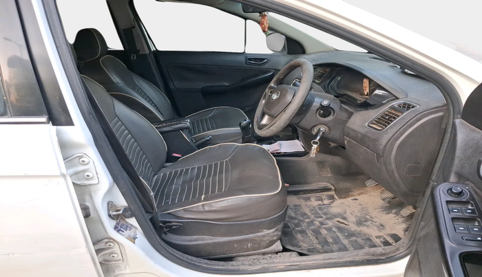 2015 Tata Bolt XM QUADRAJET, Diesel, Manual, 1,16,629 km, interior
