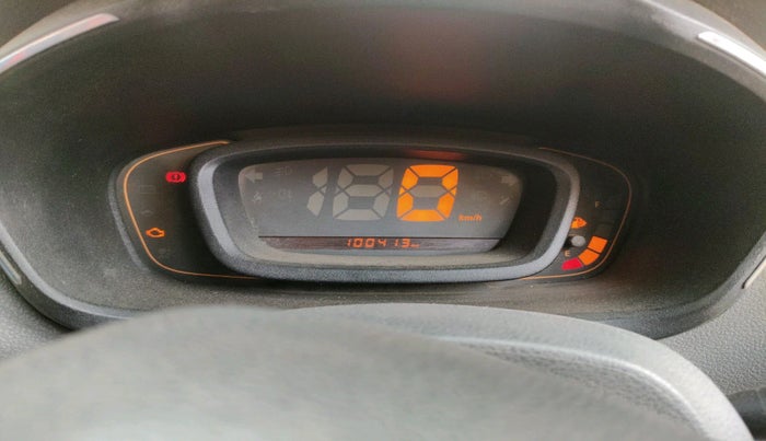 2016 Renault Kwid RXT 0.8, Petrol, Manual, 1,00,413 km, interior