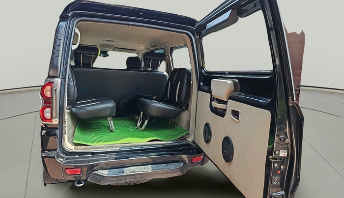 2018 Mahindra Scorpio S11 2WD, Diesel, Manual, 75,513 km, exterior