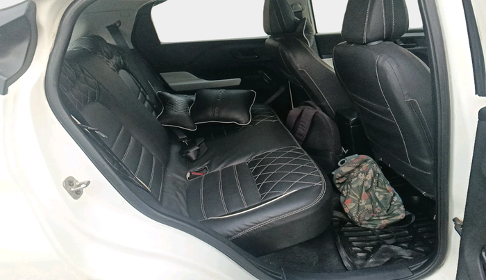 2024 Tata PUNCH PURE MT, Petrol, Manual, 26,222 km, interior