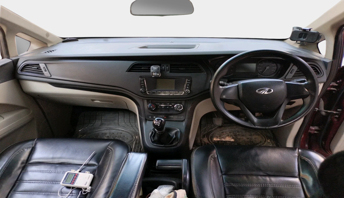 2018 Mahindra MARAZZO M4 7 STR, Diesel, Manual, 95,129 km, interior