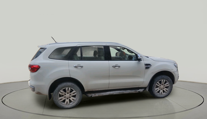 2017 Ford Endeavour TITANIUM 3.2 4X4 AT, Diesel, Automatic, 1,32,340 km, exterior
