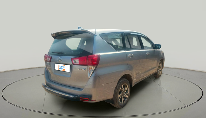 2022 Toyota Innova Crysta 2.4 GX AT 7 STR, Diesel, Automatic, 27,358 km, exterior