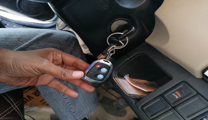 2018 Maruti Wagon R 1.0 LXI, Petrol, Manual, 80,840 km, interior