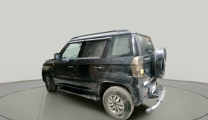 2016 Mahindra TUV300 T8, Diesel, Manual, 1,42,876 km, exterior