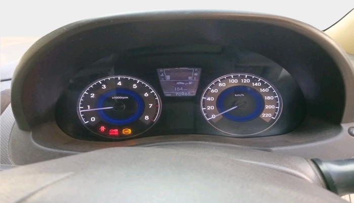 2012 Hyundai Verna FLUIDIC 1.6 VTVT SX, Petrol, Manual, 70,965 km, interior