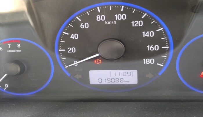 2016 Honda Amaze 1.2L I-VTEC S, Petrol, Manual, 19,088 km, interior