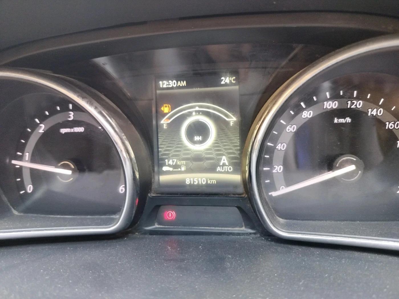 2017 Tata Hexa XM 4X2 7 STR, Diesel, Manual, 81,510 km, interior