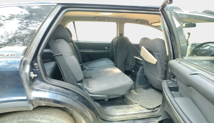 2017 Tata Hexa XM 4X2 7 STR, Diesel, Manual, 81,510 km, interior