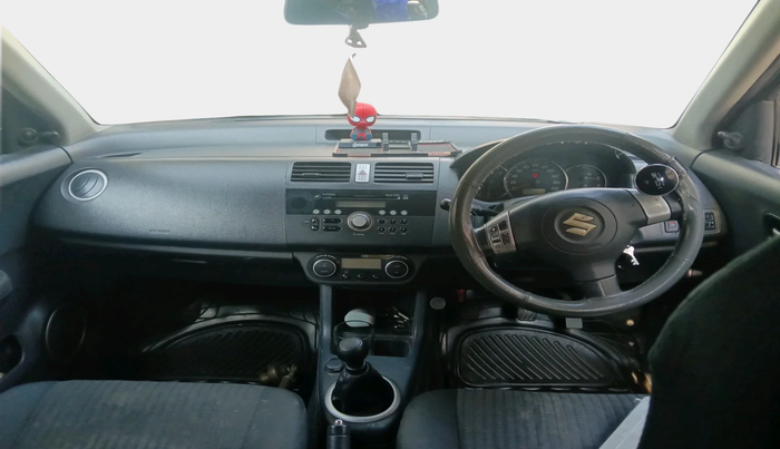 2011 Maruti Swift ZXI, Petrol, Manual, 1,14,819 km, interior