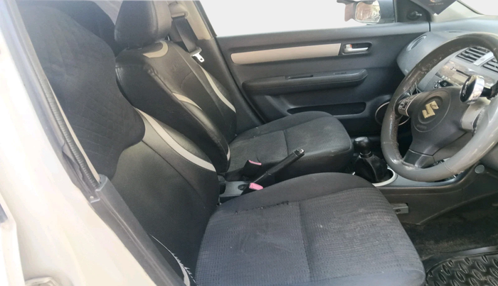 2011 Maruti Swift ZXI, Petrol, Manual, 1,14,819 km, interior
