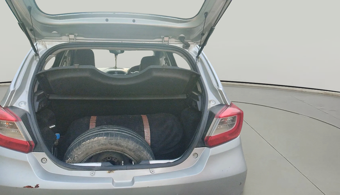 2016 Tata Tiago XZ PETROL, Petrol, Manual, 1,44,726 km, exterior