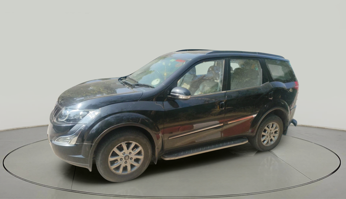 2017 Mahindra XUV500 W10, Diesel, Manual, 61,571 km, exterior