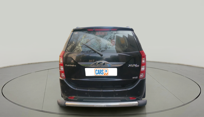 2017 Mahindra XUV500 W10, Diesel, Manual, 61,571 km, exterior